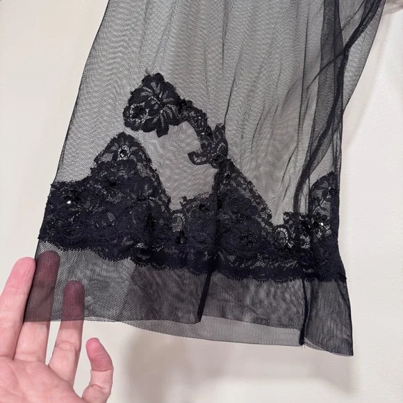 Victoria’s Secret long, sheer, black mesh tulle and lace peignoir robe M/L - Picture 5 of 8